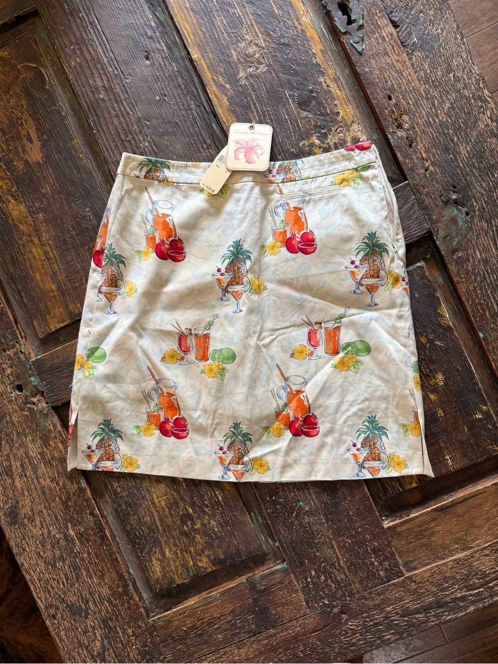 🍍 Tommy Bahama Country Club Skort - Size 6 - Coconut Cream 🍹